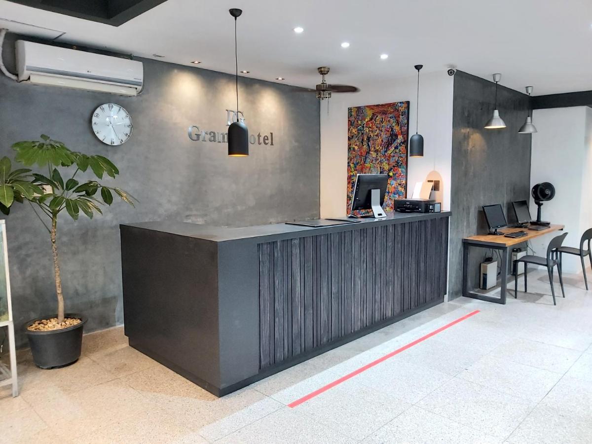 Dg Grami Hotel Paranaque City Bagian luar foto