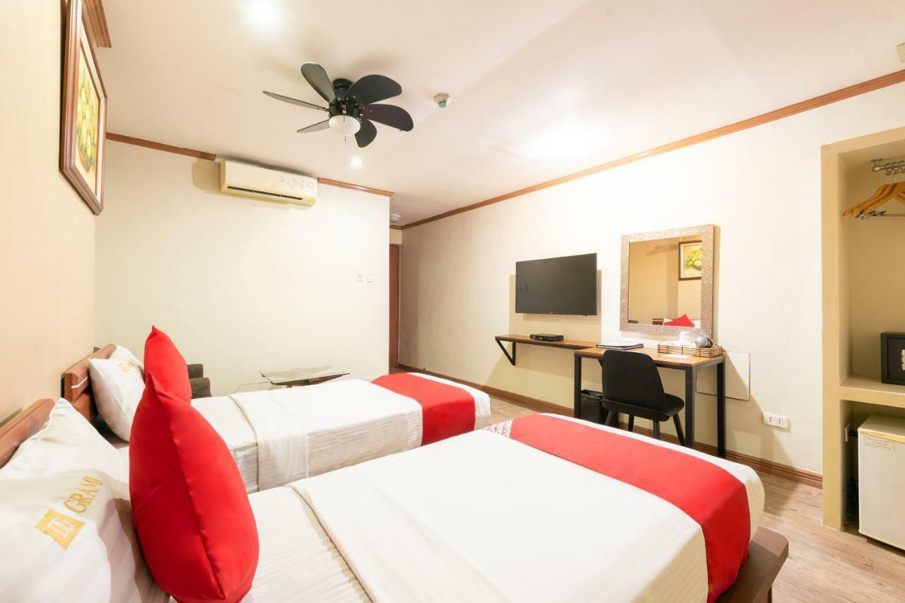 Dg Grami Hotel Paranaque City Bagian luar foto